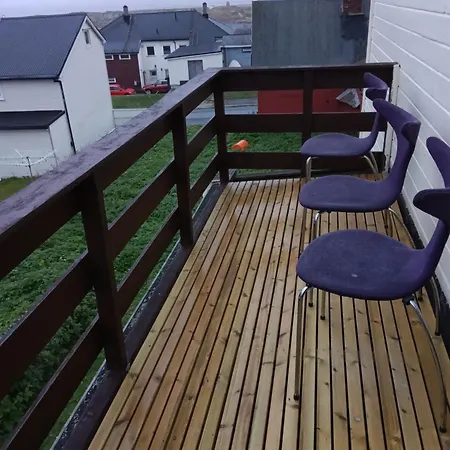 Arctic View Apartment Vardo